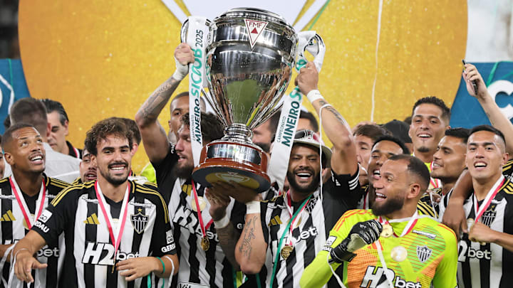 Hulk campeão com o Galo