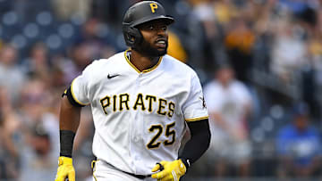 Cleveland Indians v Pittsburgh Pirates