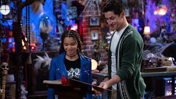 WIZARDS BEYOND WAVERLY PLACE - ÒEverything is Not What It SeemsÓ (Disney/Eric McCandless)
JANICE LEANN BROWN, DAVID HENRIE
