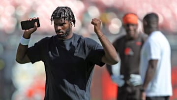 Cleveland Browns quarterback Shedeur Sanders gets warmed up before an NFL football game at Huntington Bank Field, Sept. 21, 2025, in Cleveland, Ohio.
