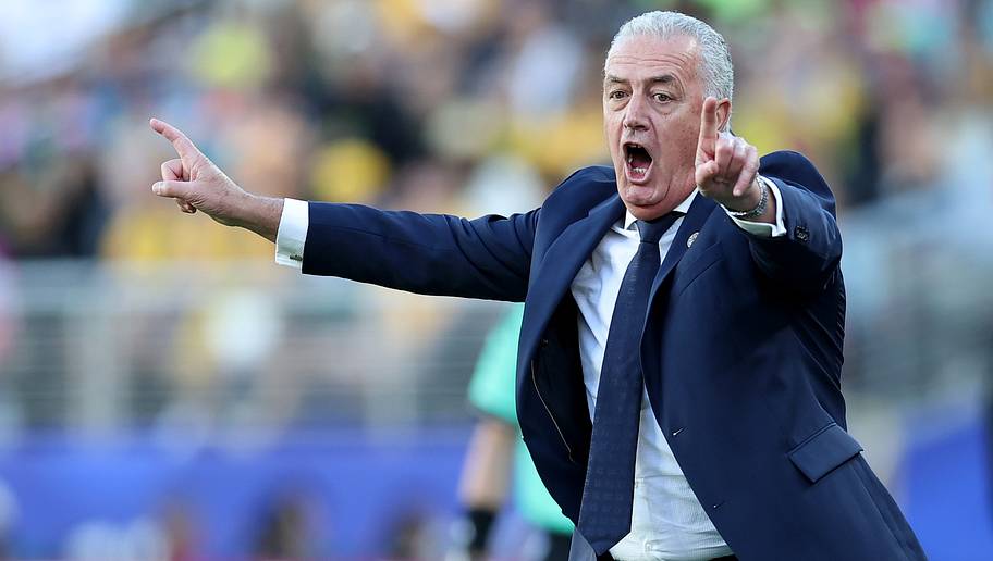 Imagen de la noticia: El polémico cruce de declaraciones entre Chilavert y Alfaro previo a los 16vos de final de Paraguay vs Alemania