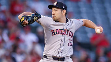 Houston Astros v Los Angeles Angels