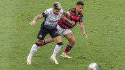 Corinthians e Flamengo voltam a se enfrentar em “decisão” no Campeonato Brasileiro. 