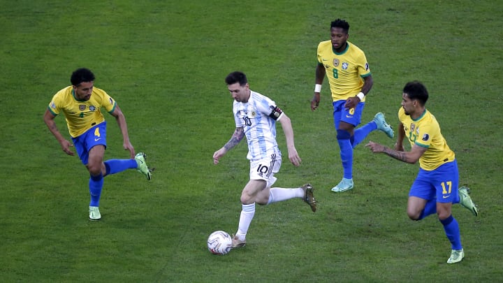 Messi esteve em campo com a Albiceleste em 2021