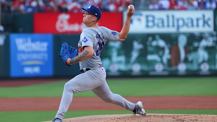 Los Angeles Dodgers v St. Louis Cardinals