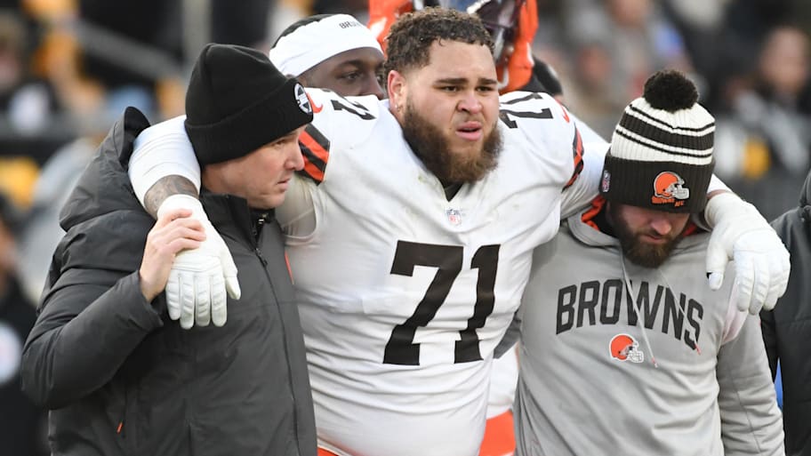 Former Cleveland Browns offensive tackle Jedrick Willis will sit out the 2025 season to recover from lingering knee issues. | Philip G. Pavely-Imagn Images