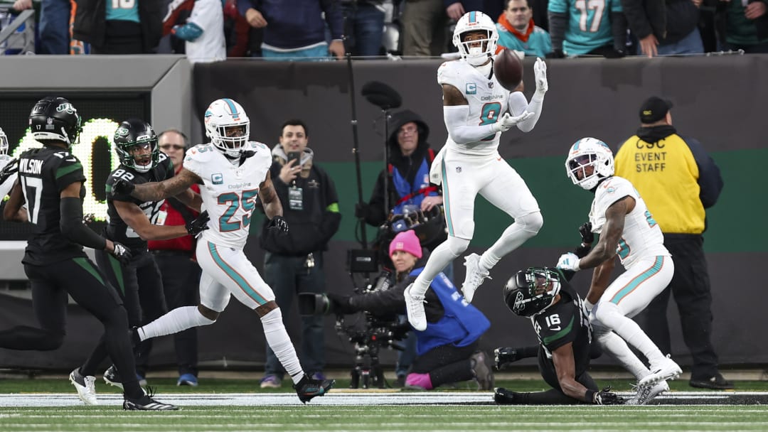 Miami Dolphins v New York Jets