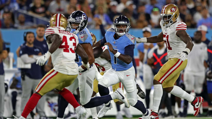 San Francisco 49ers v Tennessee Titans