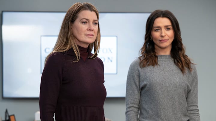  ELLEN POMPEO AND CATERINA SCORSONE IN GREY'S ANATOMY SEASON 21