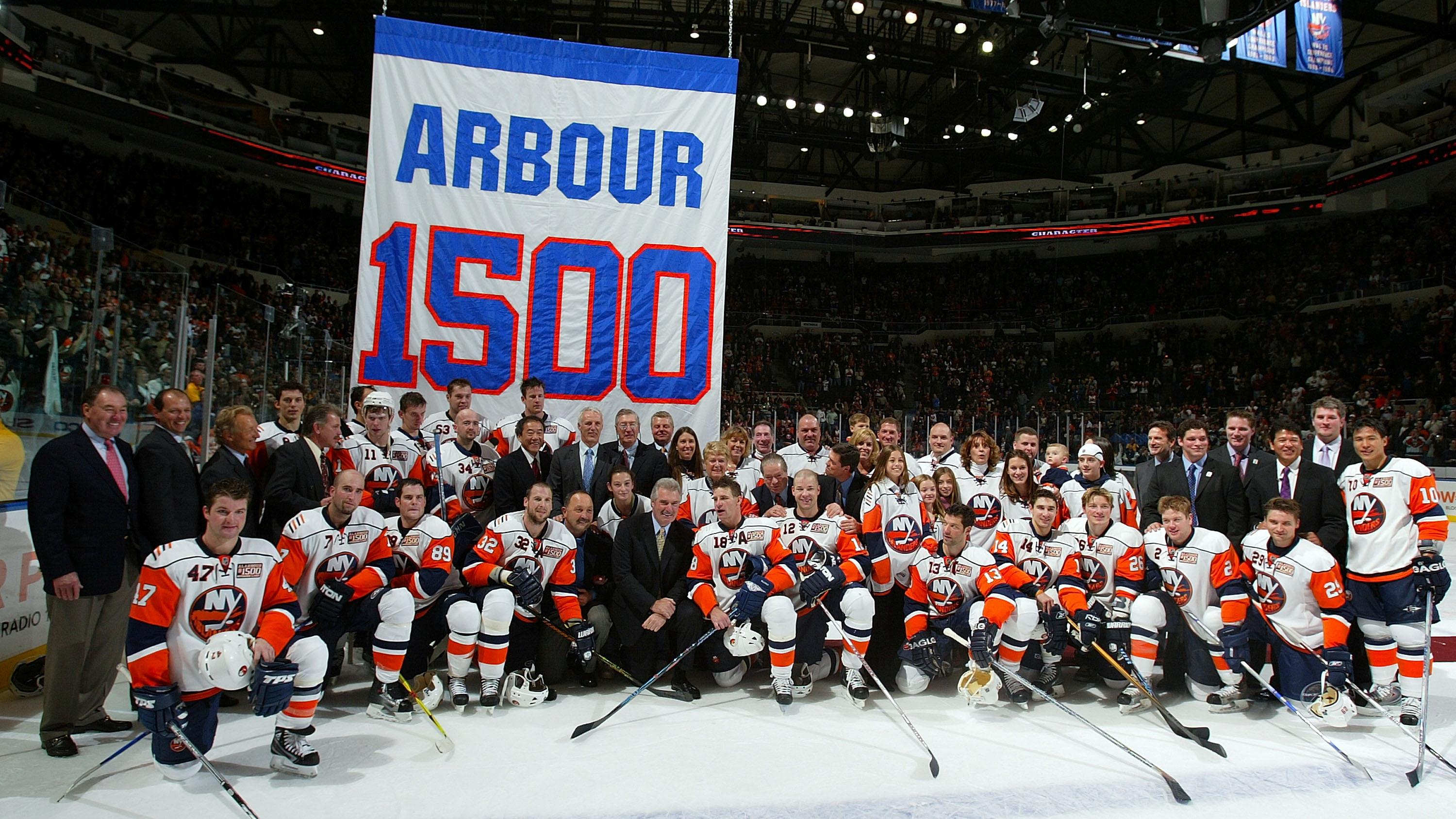 15 Years Ago: NY Islanders legendary coach Al Arbour coaches 1,500th game