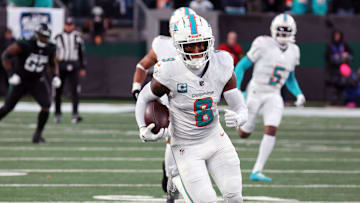 Miami Dolphins v New York Jets