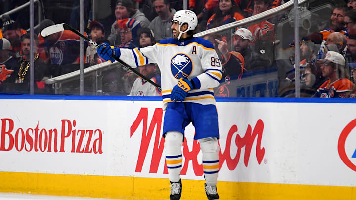 Buffalo Sabres v Edmonton Oilers