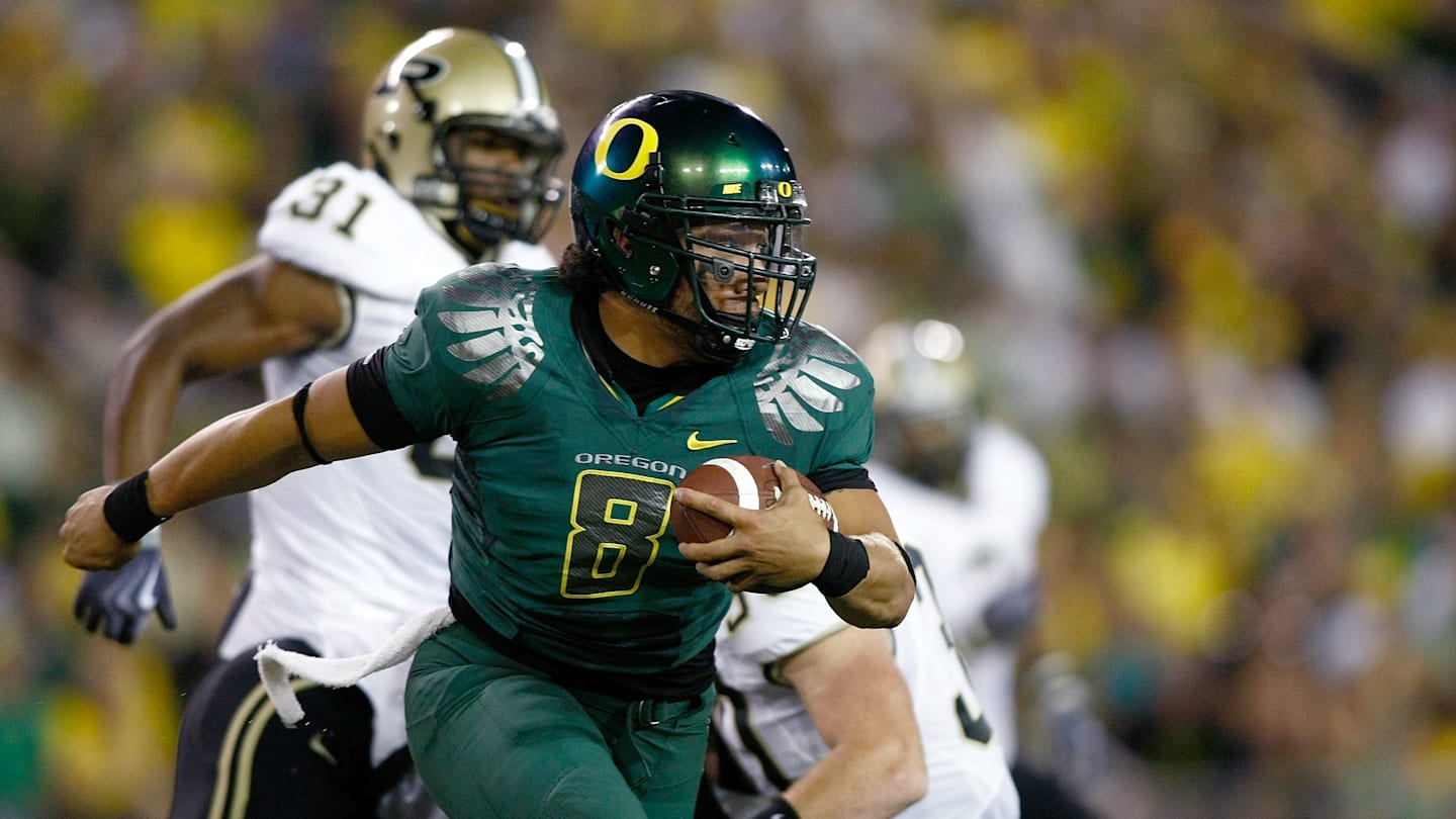 Oregon versus Purdue A history of one of the new Big Ten matchups