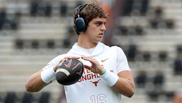 Arch Manning, Texas v Mississippi State