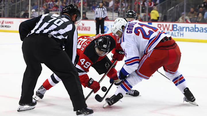 The Rangers are slight home underdogs to the Devils on Monday night.