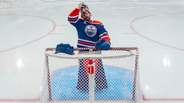 For better or worse, the Edmonton Oilers are stuck with Stuart Skinner until the club figures out what to do this summer.