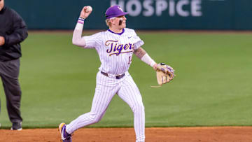 Daniel Dickinson 14, LSU Tigers take on Louisianas Ragin Cajuns at Alex Box Stadium in Baton Rouge, LA. Tuesday, March 25, 2025.