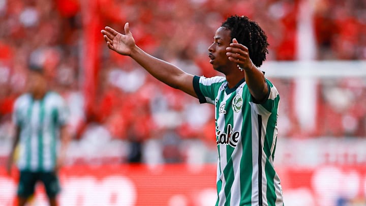 Ênio deve ter contrato rescindido com o Juventude nos próximos dias Ênio deve ter contrato rescindido com o Juventude nos próximos dias