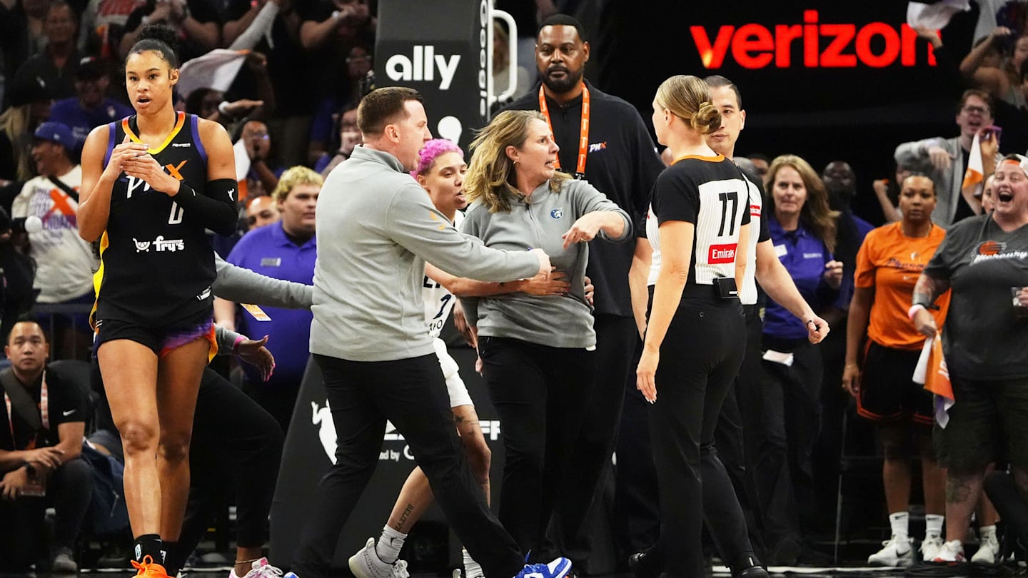 NBA Refs Defend WNBA Officials' Controversial No-Call Late in Lynx' Loss to Mercury