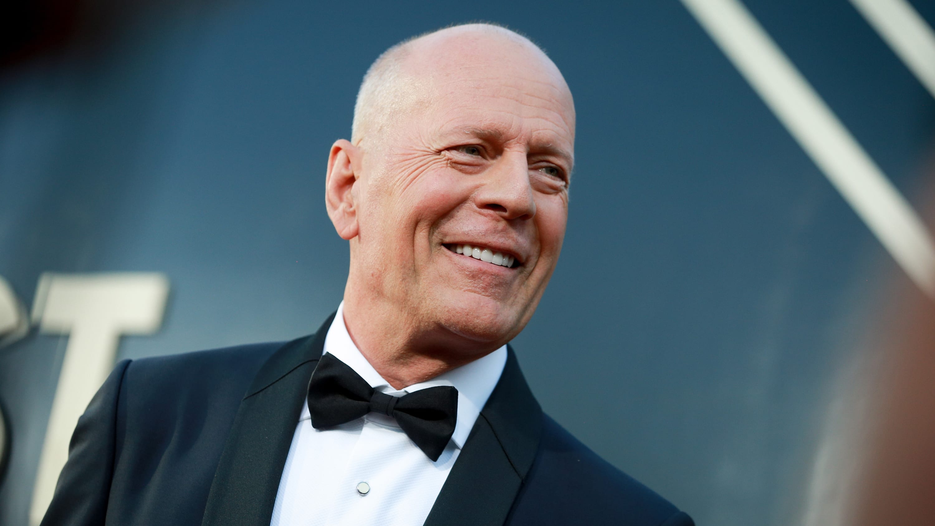 8 Surprising Facts About Bruce Willis, image size:3000x1687