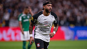 Corinthians prepara estratégia para renovar com Memphis Depay Corinthians prepara estratégia para renovar com Memphis Depay