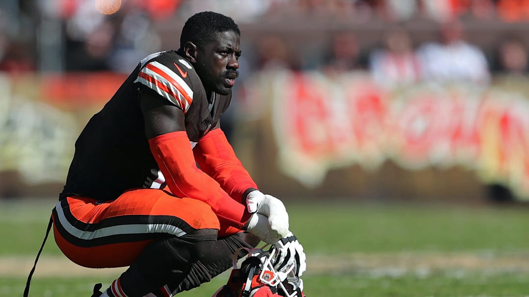 Cleveland Browns linebacker Jeremiah Owusu-Koramoah (6) rests in between plays during the first half of an NFL football game at Huntington Bank Field, Sunday, Oct. 20, 2024, in Cleveland, Ohio.