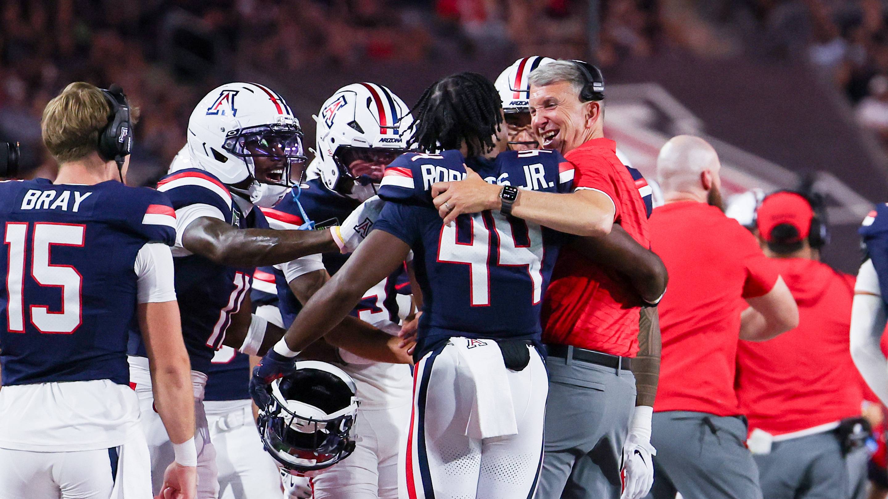 Arizona projected to face Big Ten opponent in latest bowl predictions after Week 1