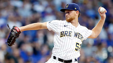 Chicago Cubs v Milwaukee Brewers