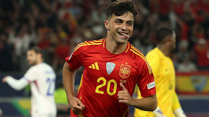 Pedri é um dos jogadores do Barcelona convocado pela Seleção Espanhola Pedri é um dos jogadores do Barcelona convocado pela Seleção Espanhola
