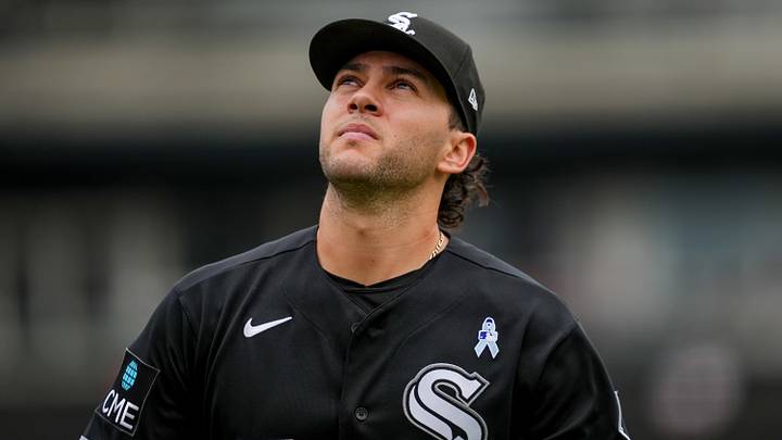 DETROIT, MICHIGAN - JUNE 21: Jacob Gonzalez #7 of the Chicago White Sox looks up against the Detroit Tigers at Comerica Park on June 21, 2026 in Detroit, Michigan. (Photo by Nic Antaya/Getty Images)