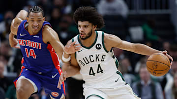 Detroit Pistons v Milwaukee Bucks