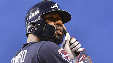 Former Atlanta Braves right fielder Jason Heyward (22) warms up prior to his at-bat during the second inning against the Washington Nationals at Nationals Park.