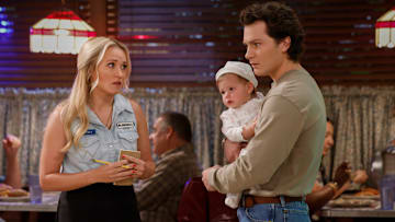 “A Regular Samaritan” – Georgie joins a church to sell tires to the congregation and Mandy worries there is more to it than that, on GEORGIE & MANDY’S FIRST MARRIAGE, Thursday, Dec. 5 (8:00-8:31 PM, ET/PT) on the CBS Television Network, and streaming on Paramount+ (live and on-demand for Paramount+ with SHOWTIME subscribers, or on-demand for Paramount+ Essential subscribers the day after the episode airs)*. Pictured (L-R): Emily Osment as Mandy and Montana Jordan as Georgie 