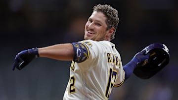 Arizona Diamondbacks v Milwaukee Brewers