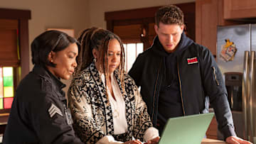 9-1-1 - ÒLab RatsÓ - Athena and Buck are in a race against time to rescue the rest of the 118 following the fire in the bio lab. THURSDAY, APRIL 17 (THURSDAY, APRIL 17) on ABC. ANGELA BASSETT, TRACIE THOMS, OLIVER STARK
