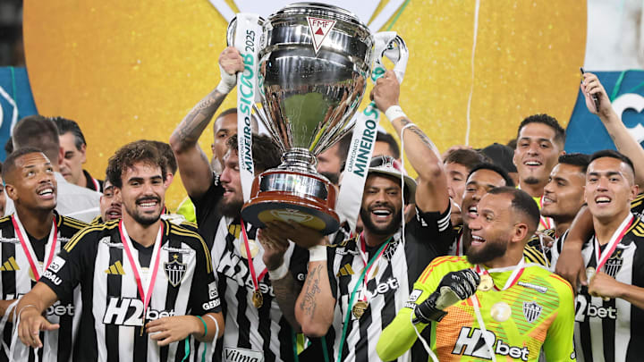 Hulk campeão com o Galo
