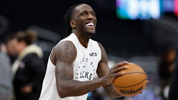 Portland Trail Blazers v Milwaukee Bucks