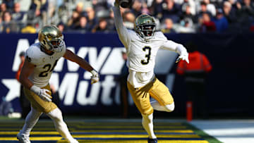 Notre Dame v Navy