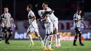 Luciano chegou a três gols em sete jogos em 2026 Luciano chegou a três gols em sete jogos em 2026