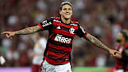 Pedro marca quatro vezes, e Flamengo constrói placar histórico no Maracanã. 