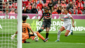 Com direito a “Lei do Ex”, Inter e São Paulo empatam em 1 a 1 no jogo de ida das semifinais do Brasileirão Feminino.
