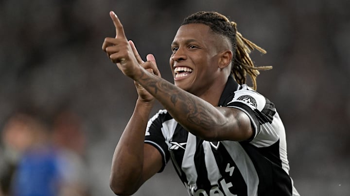 Danilo é um dos principais nomes do Botafogo na temporada Danilo é um dos principais nomes do Botafogo na temporada
