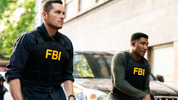 “They Paid More” – When a bus full of American volunteers is hijacked in a dangerous section of Morocco, the Fly Team works to locate the missing aid workers and the people who kidnapped them, on FBI: INTERNATIONAL, Tuesday, Dec. 3 (9:00-10:00 PM, ET/PT) on the CBS Television Network, and streaming on Paramount+ (live and on-demand for Paramount+ with SHOWTIME subscribers, or on-demand for Paramount+ Essential subscribers the day after the episode airs). Pictured (L-R): Jesse Lee Soffer as
