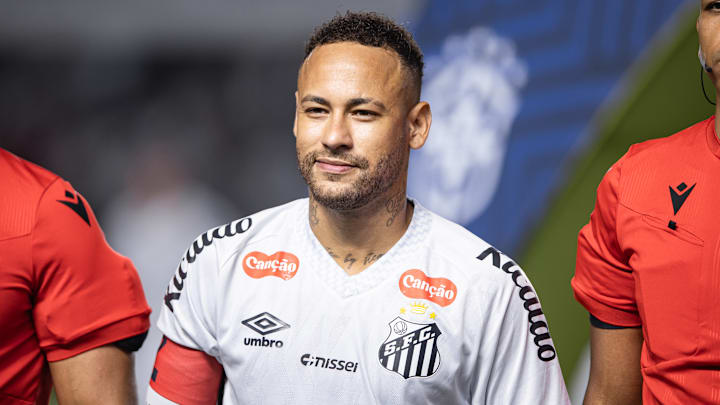 Neymar deve voltar ao Santos na próxima semana Neymar deve voltar ao Santos na próxima semana