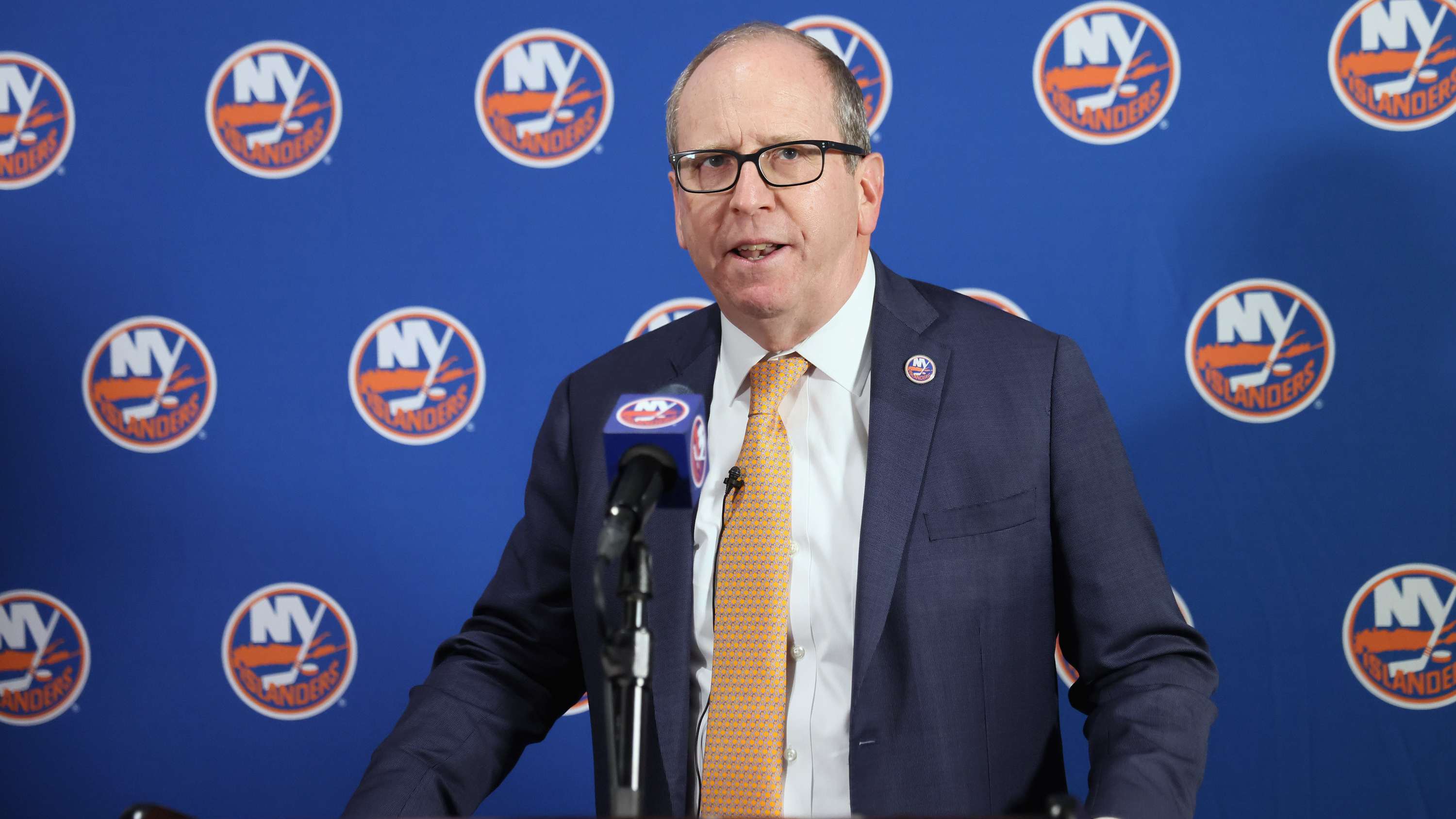 紐約島人隊在最有價值的 NHL 球隊中名列前半
