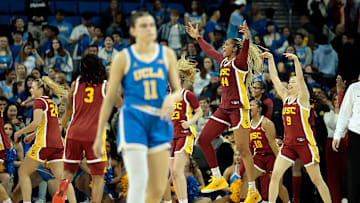 USC v UCLA