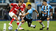 Inter e Grêmio disputam o último Gre-Nal da temporada 