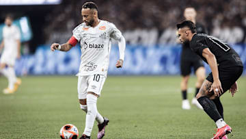Neymar deve voltar ao Santos contra o Corinthians