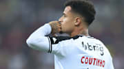 Coutinho é um dos titulares do Vasco para o Clássico da Amizade