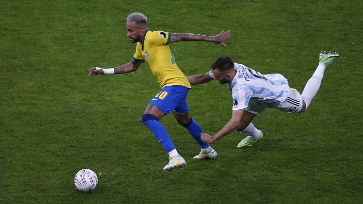 Neymar esteve em campo na partida